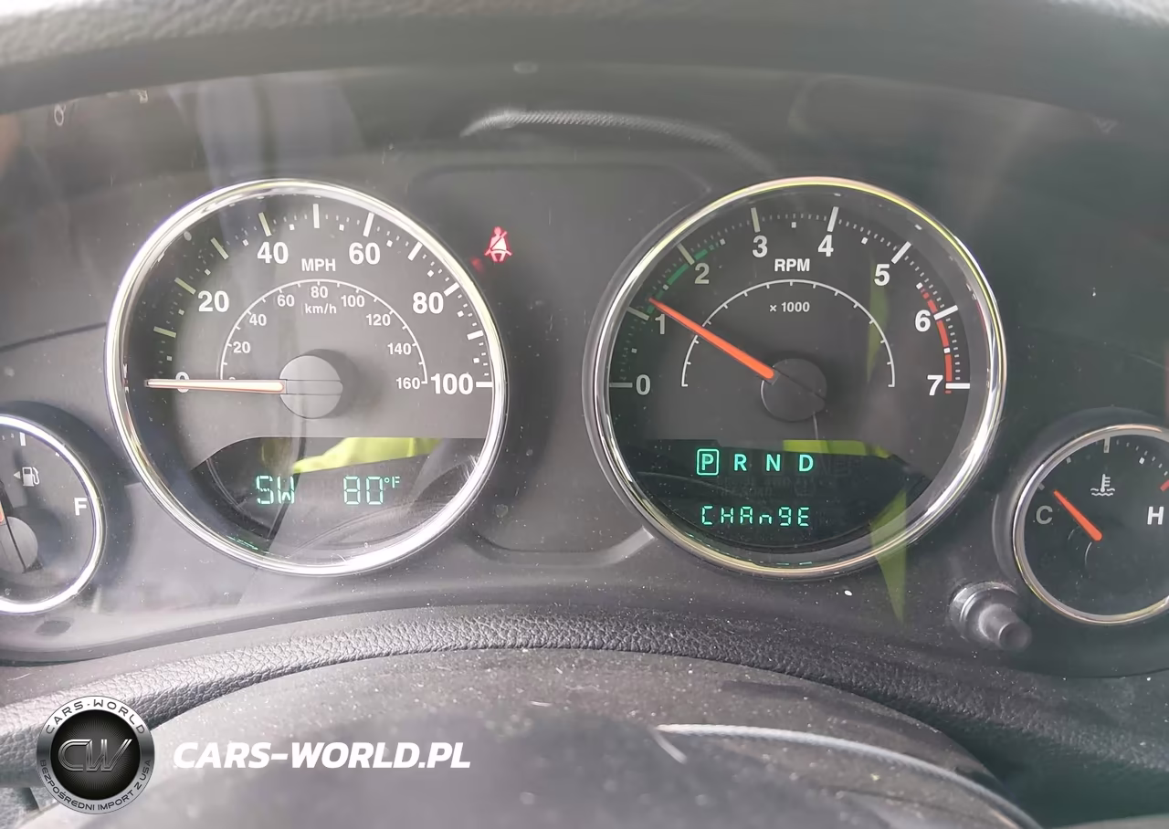 2011 Jeep Wrangler Unlimited Sport VIN:1J4BA3H1XBL507956 - 7