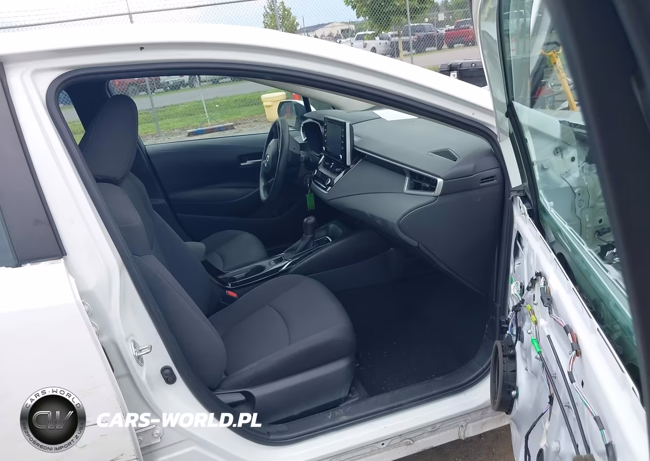 2020 Toyota Corolla Le VIN:5YFEPRAE3LP081151 - 5