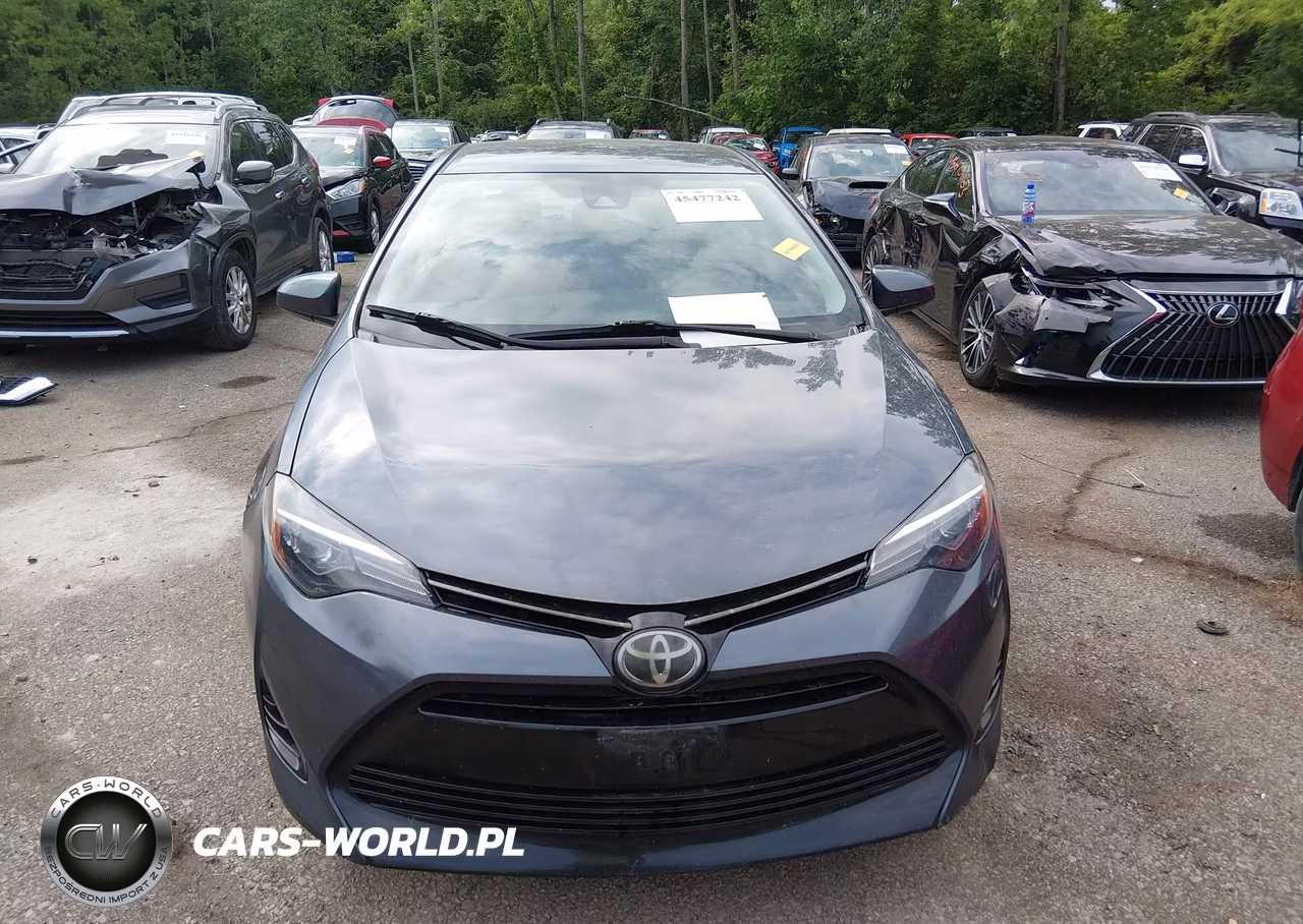 2018 Toyota Corolla Le VIN:2T1BURHE7JC988435 - 13