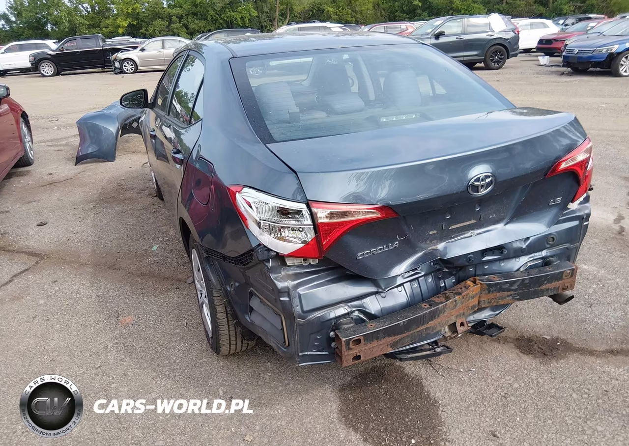 2018 Toyota Corolla Le VIN:2T1BURHE7JC988435 - 6