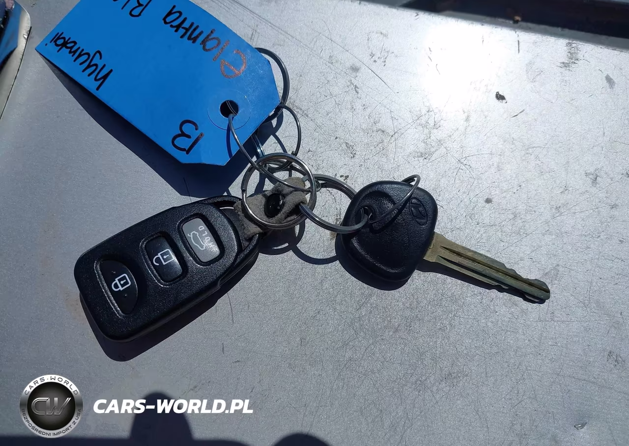 2013 Hyundai Elantra Gls VIN:5NPDH4AE8DH402157 - 11