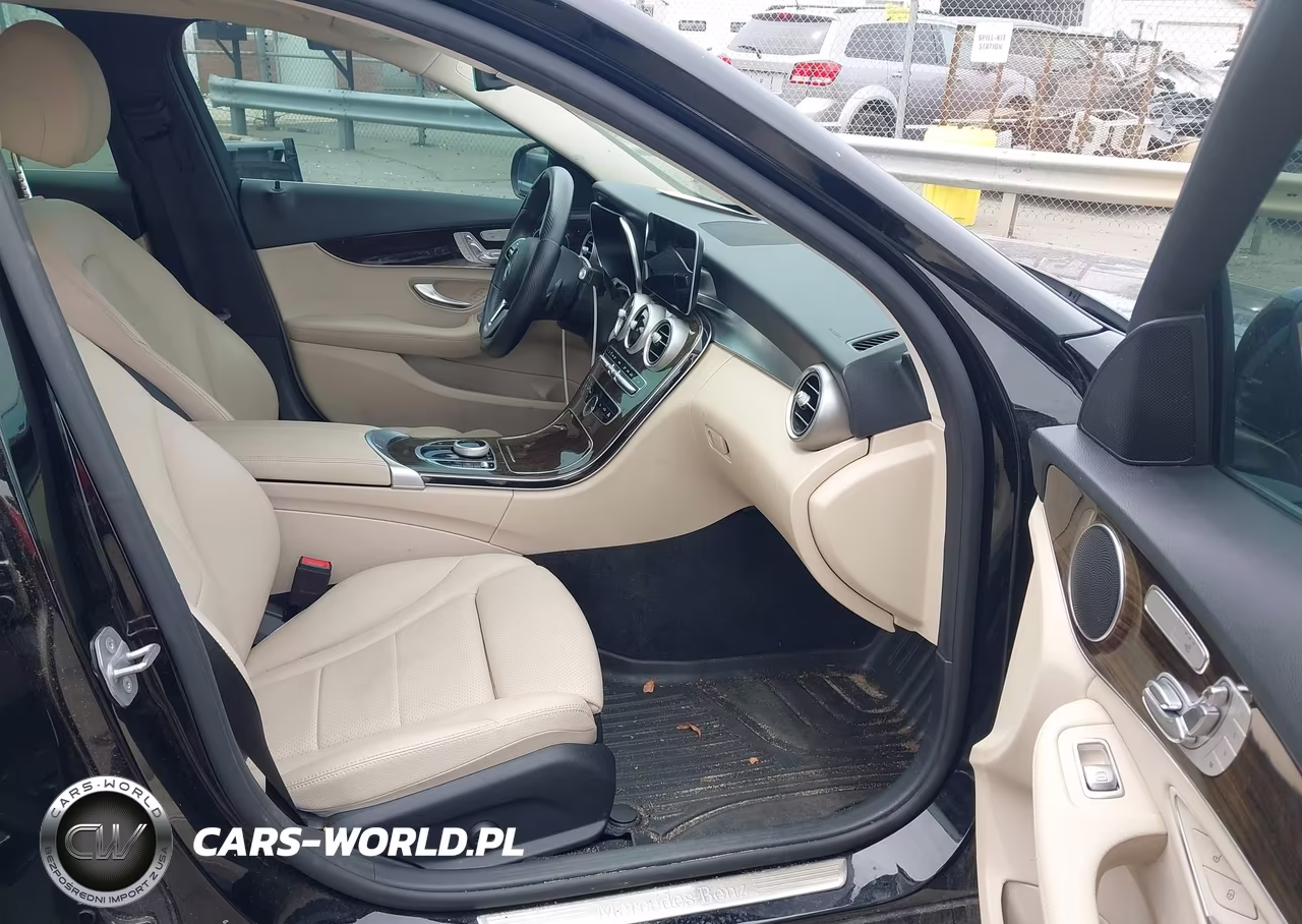 2021 Mercedes-Benz C 300 Sedan VIN:W1KWF8DBXMR611633 - 5