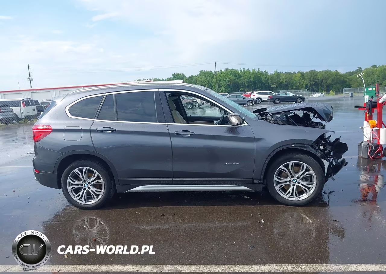2016 BMW X1 xDrive28I VIN:WBXHT3Z36G4A49608 - 14