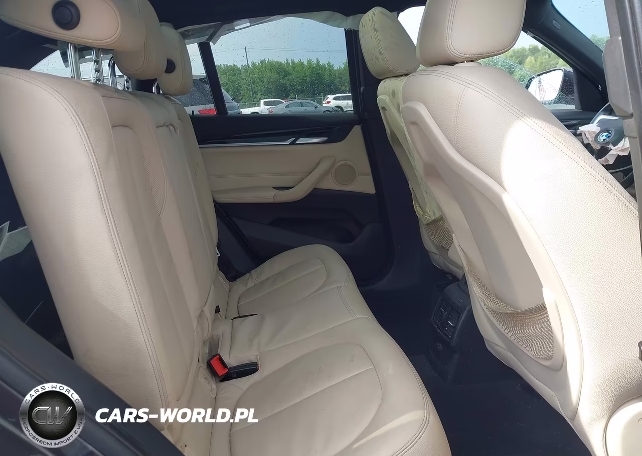 2016 BMW X1 xDrive28I VIN:WBXHT3Z36G4A49608 - 8