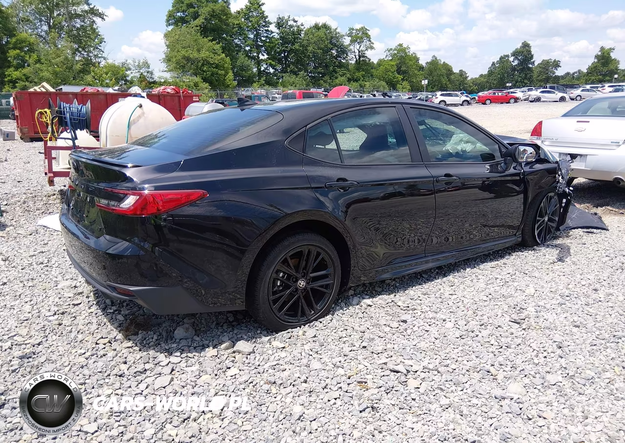 2026 Toyota Camry Se VIN:4T1DAACK3TU242291 - 4