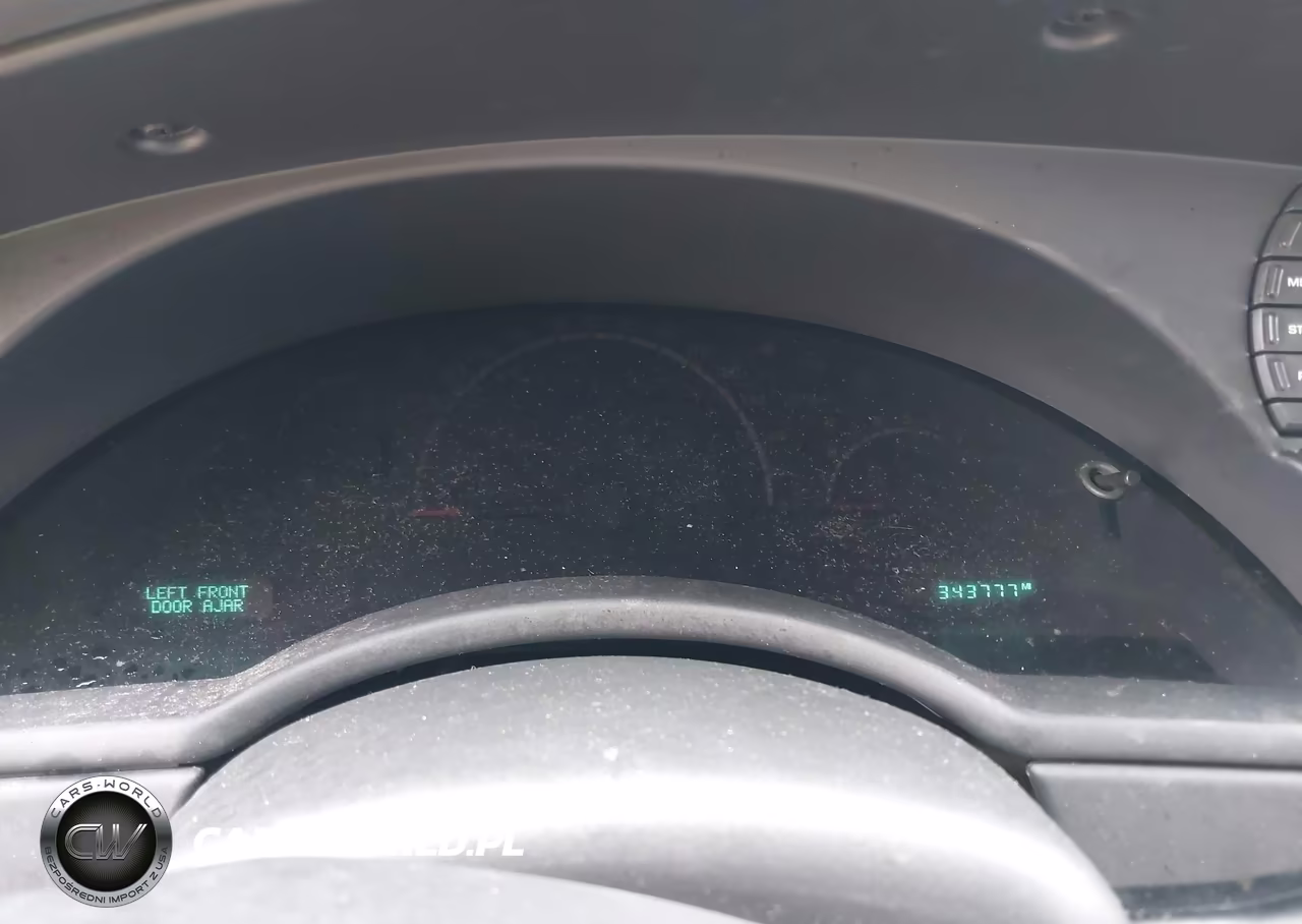 2004 Chrysler Pacifica VIN:2C8GM68484R619484 - 7