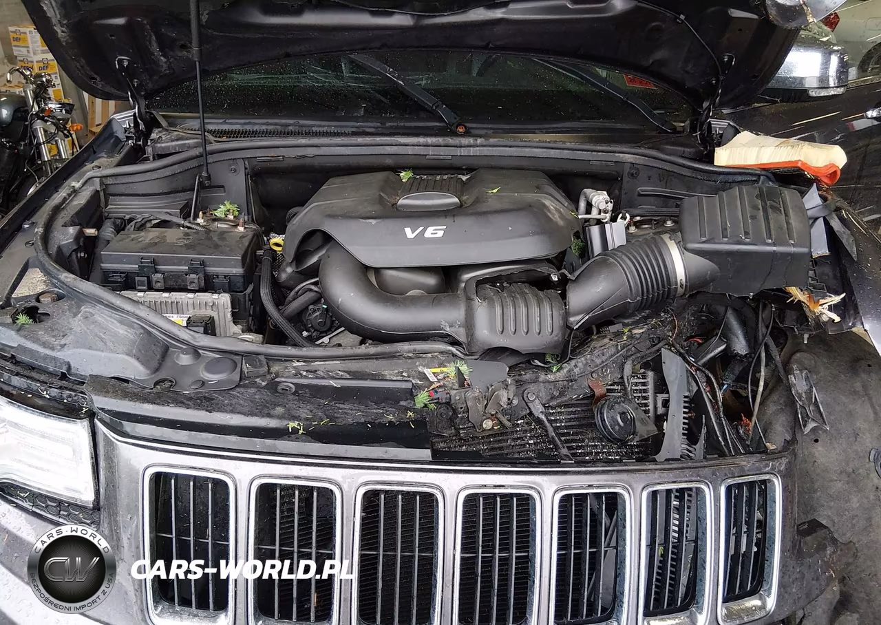 2015 Jeep Grand Cherokee Limited VIN:1C4RJFBG4FC802723 - 10