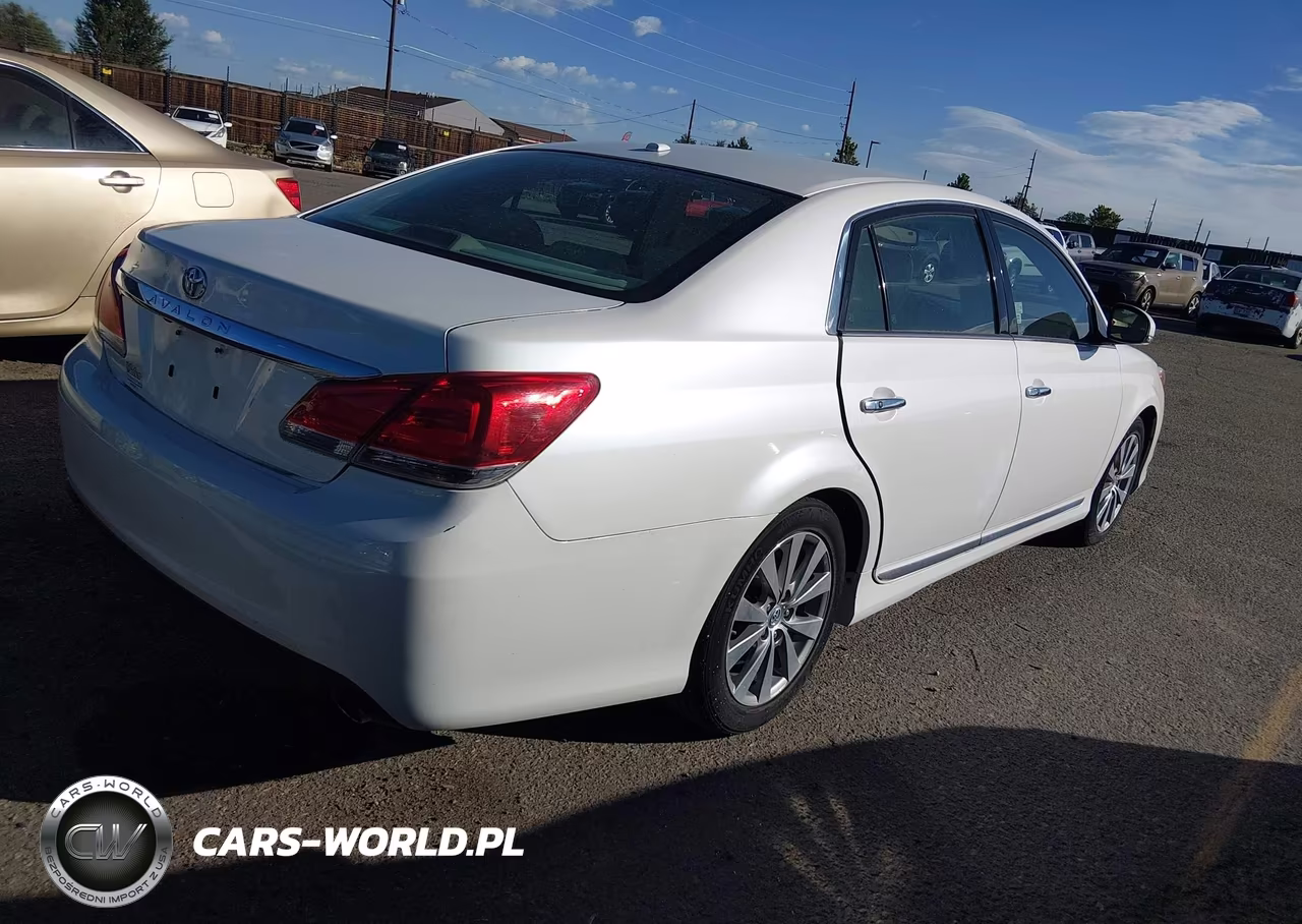 2012 Toyota Avalon Limited VIN:4T1BK3DBXCU471369 - 4