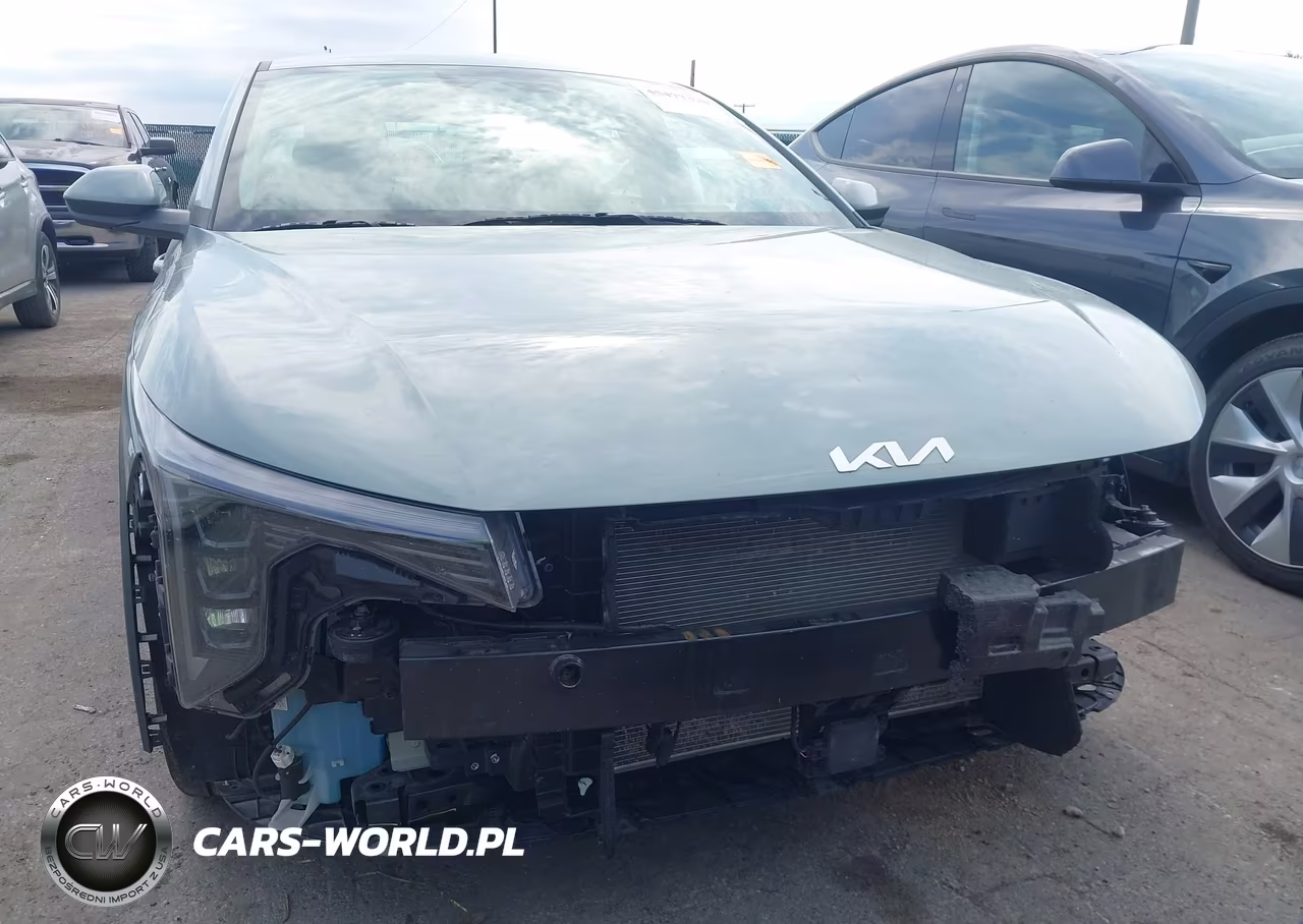 2025 Kia K4 Lxs VIN:3KPFT4DE0SE116579 - 13