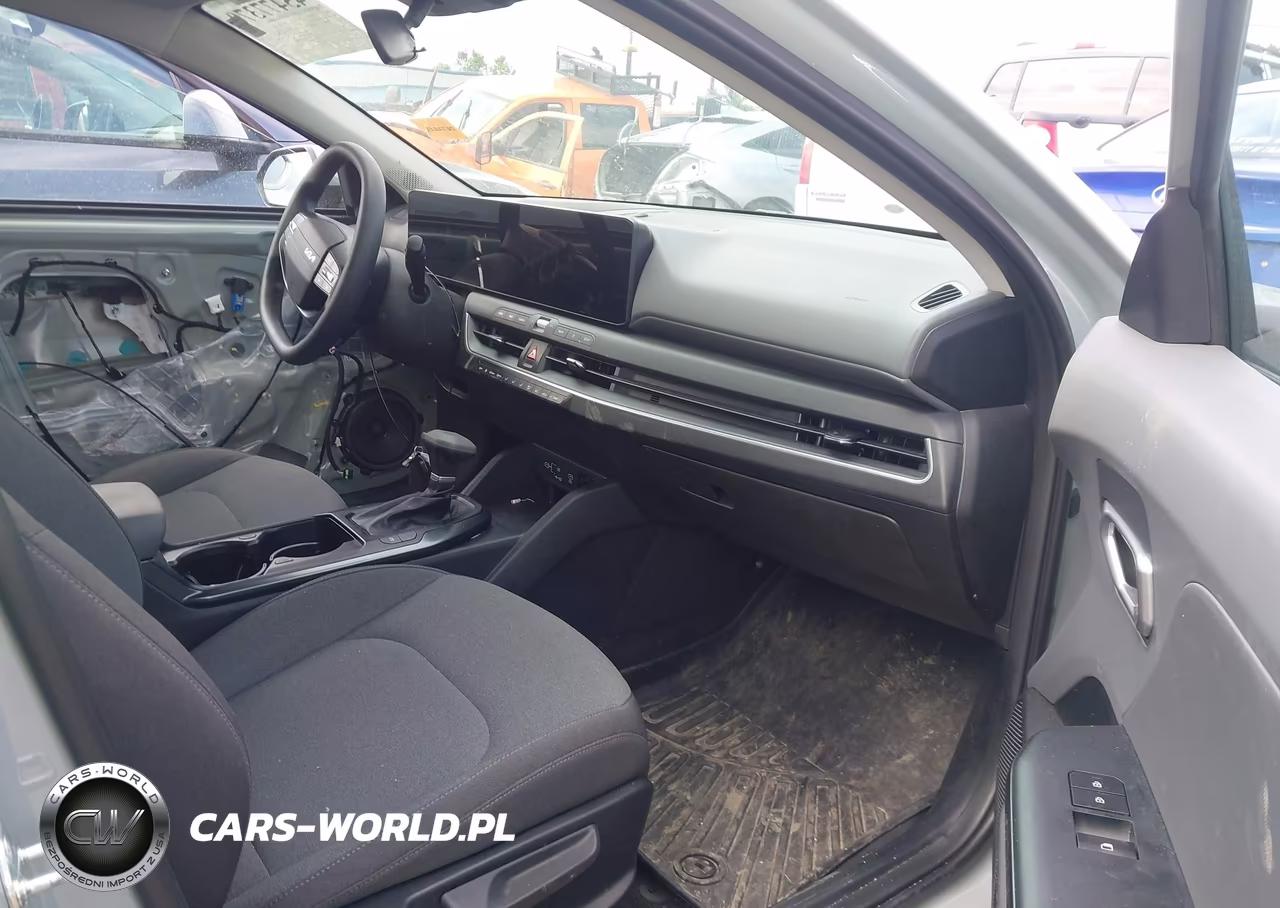 2025 Kia K4 Lxs VIN:3KPFT4DE0SE116579 - 5