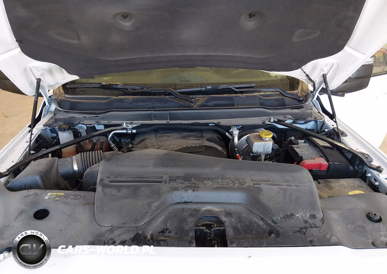 2024 Dodge Ram 2500 VIN:3C6UR5DJ2RG181237 - 10