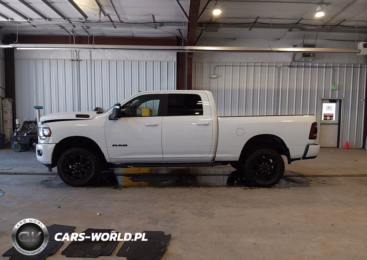 2024 Dodge Ram 2500 VIN:3C6UR5DJ2RG181237 - 15