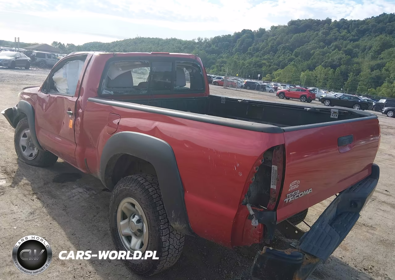 2012 Toyota Tacoma VIN:5TFPX4EN6CX008184 - 3