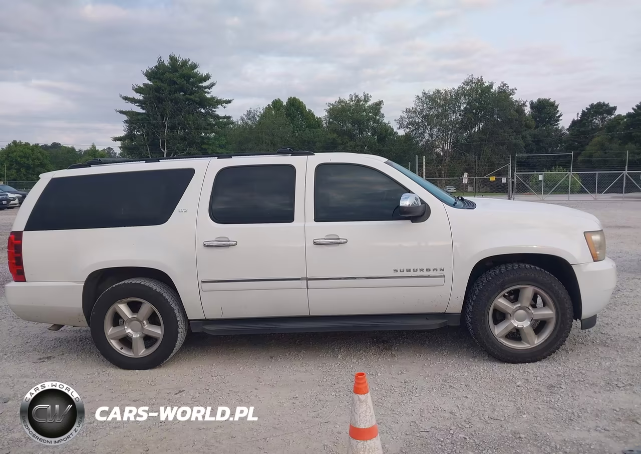 2010 Chevrolet Suburban 1500 Ltz VIN:1GNUCKE08AR185531 - 13