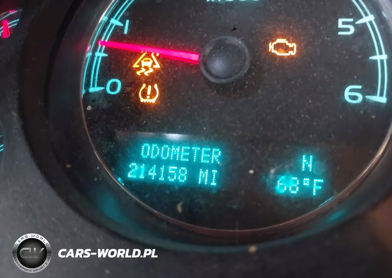 2010 Chevrolet Suburban 1500 Ltz VIN:1GNUCKE08AR185531 - 15