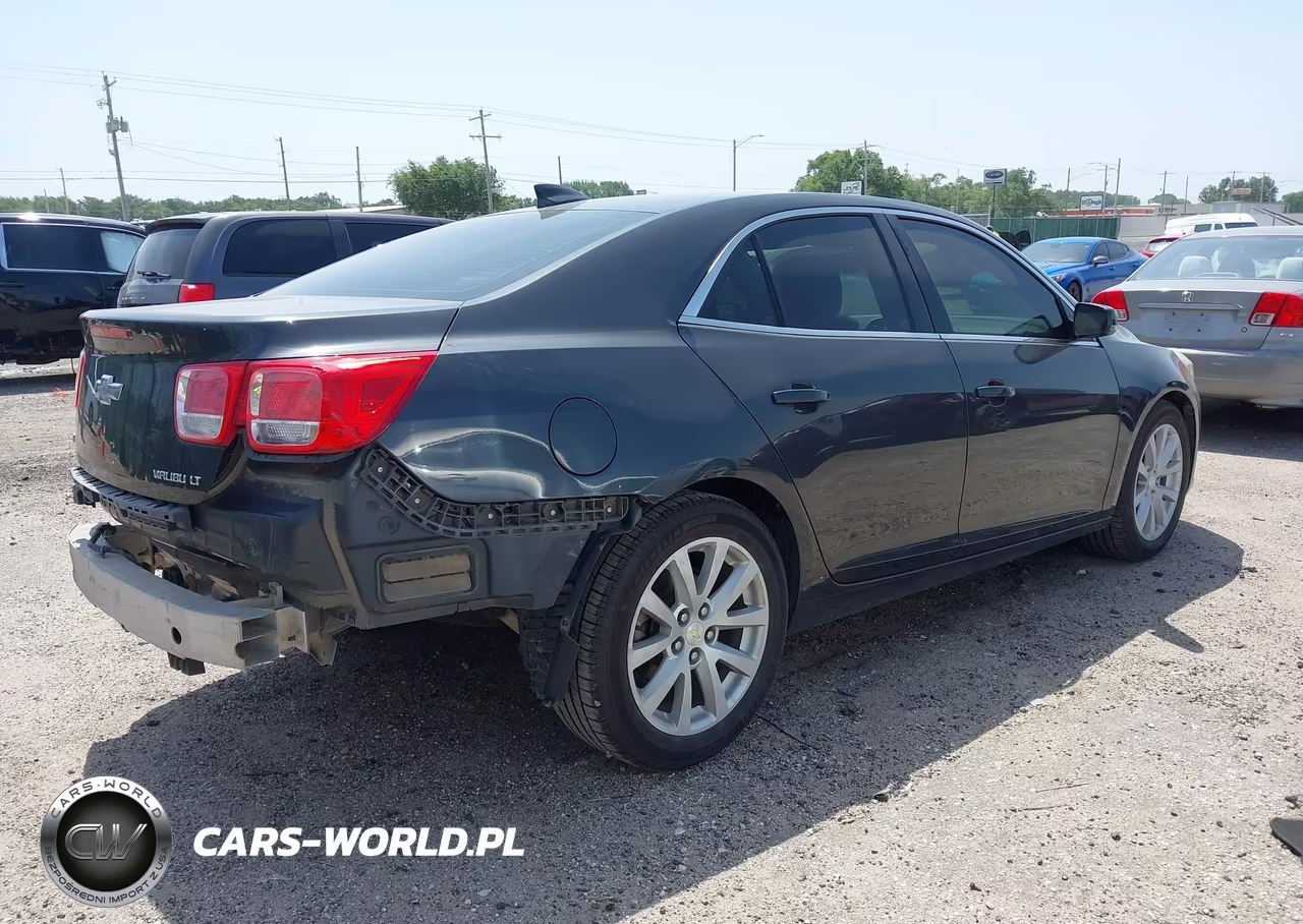 2015 Chevrolet Malibu 2Lt VIN:1G11D5SL6FF142591 - 4