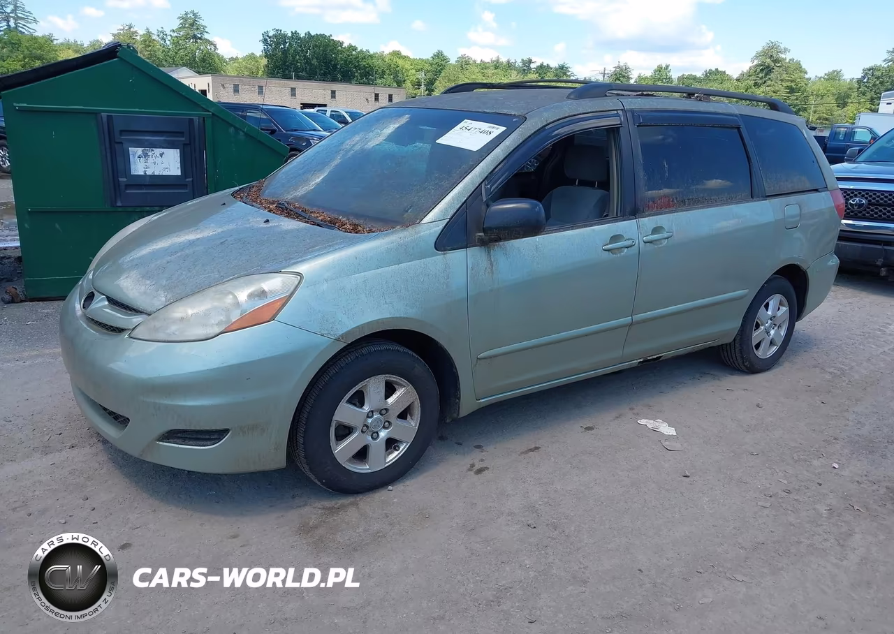 2008 Toyota Sienna Le – zdjęcie 1 z 9