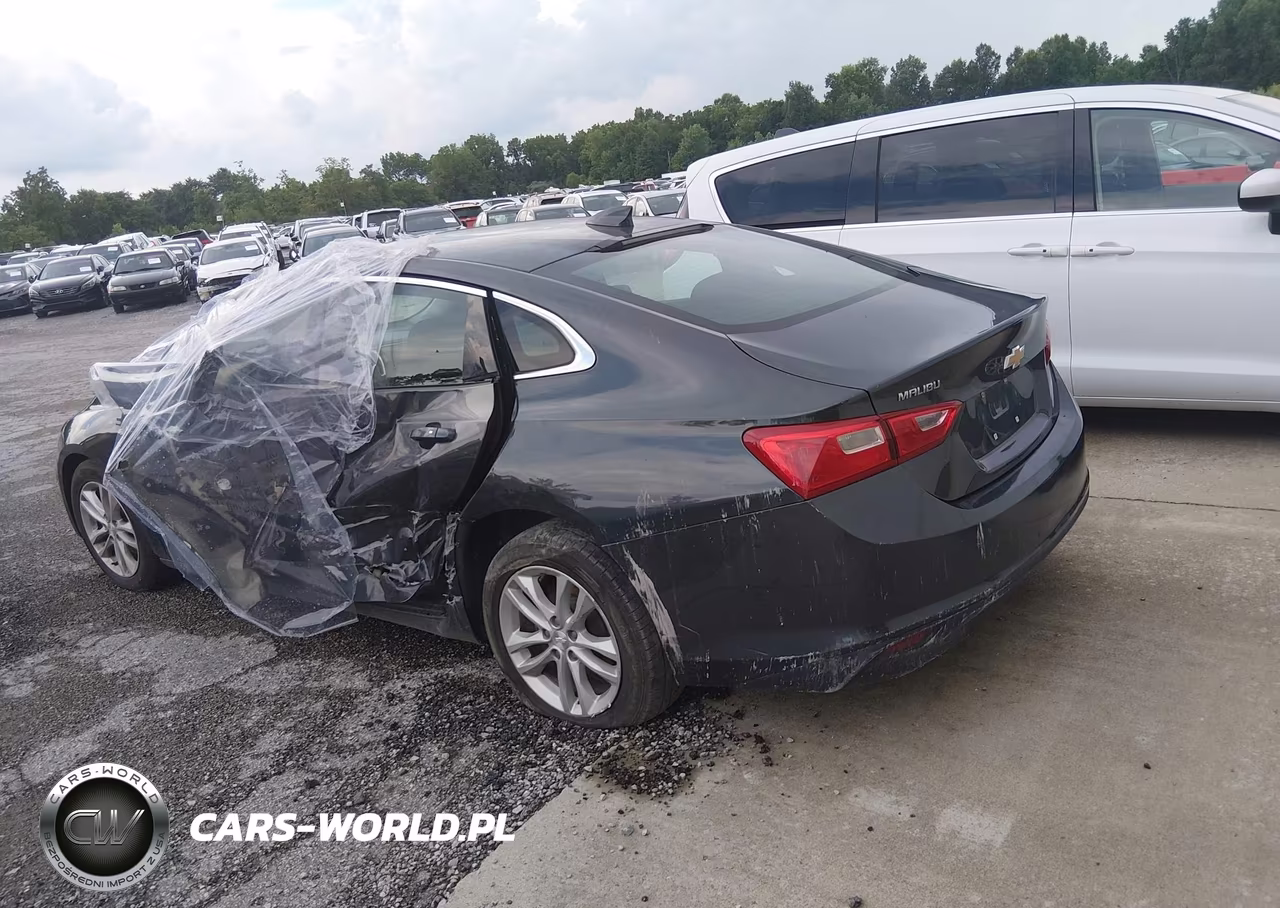 2018 Chevrolet Malibu Lt VIN:1G1ZD5ST8JF193635 - 3