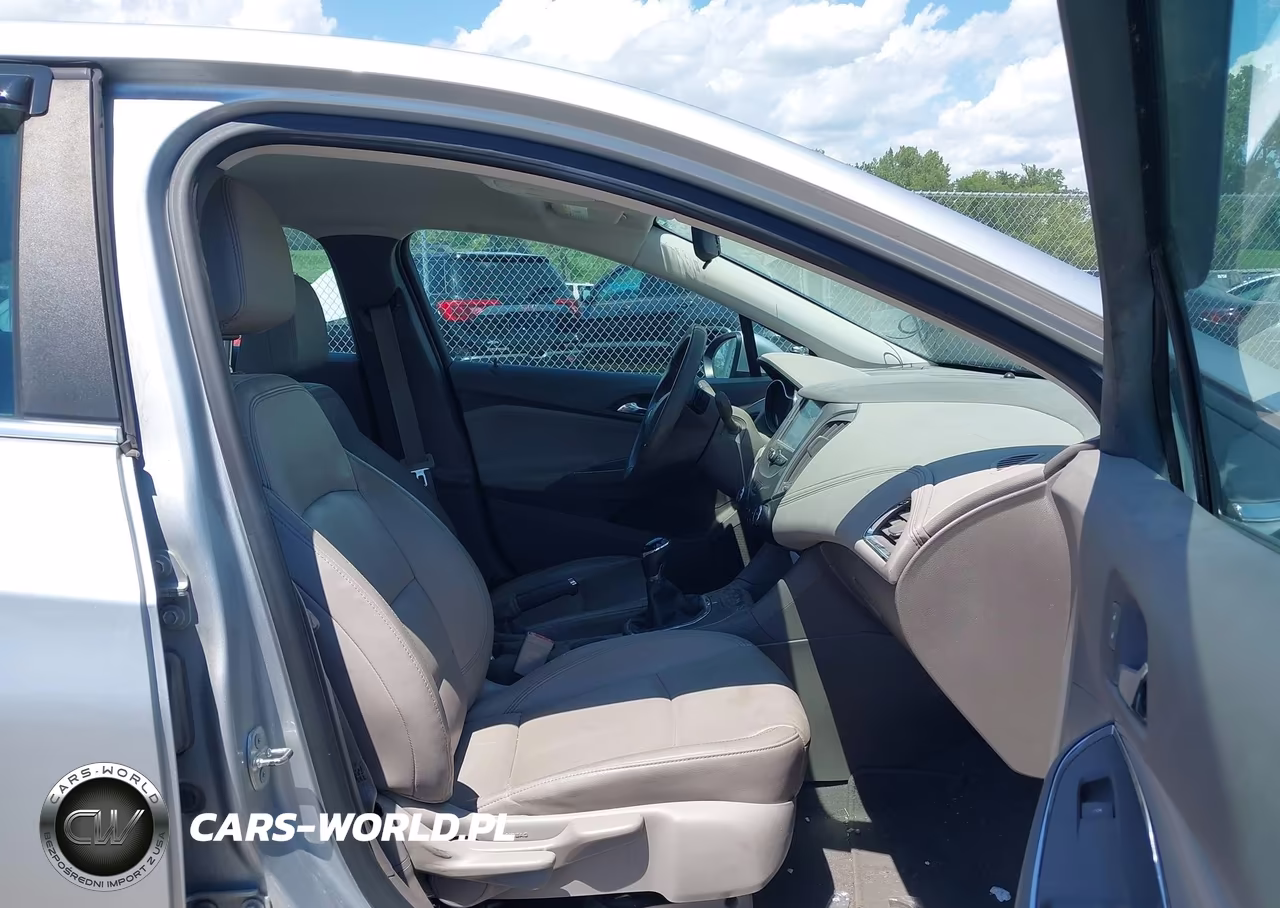 2017 Chevrolet Cruze Lt Manual VIN:1G1BG5SE6H7256617 - 5