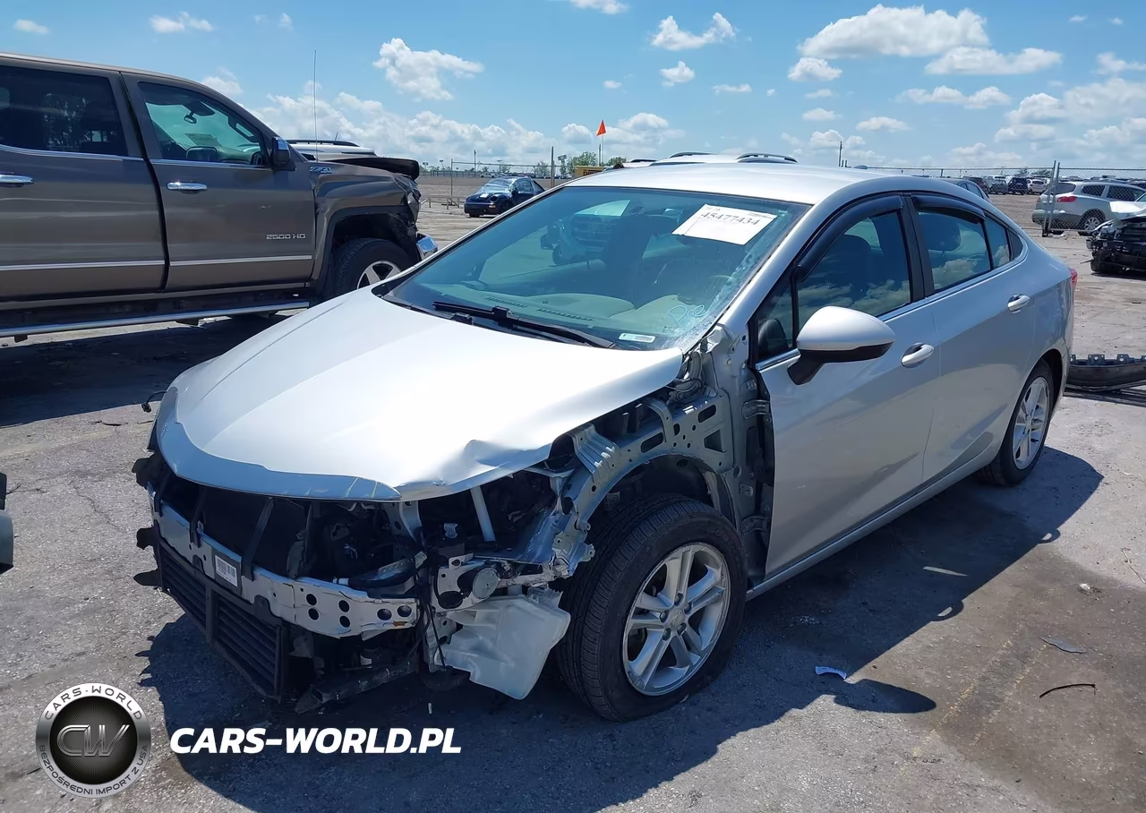 2017 Chevrolet Cruze Lt Manual VIN:1G1BG5SE6H7256617 - 6