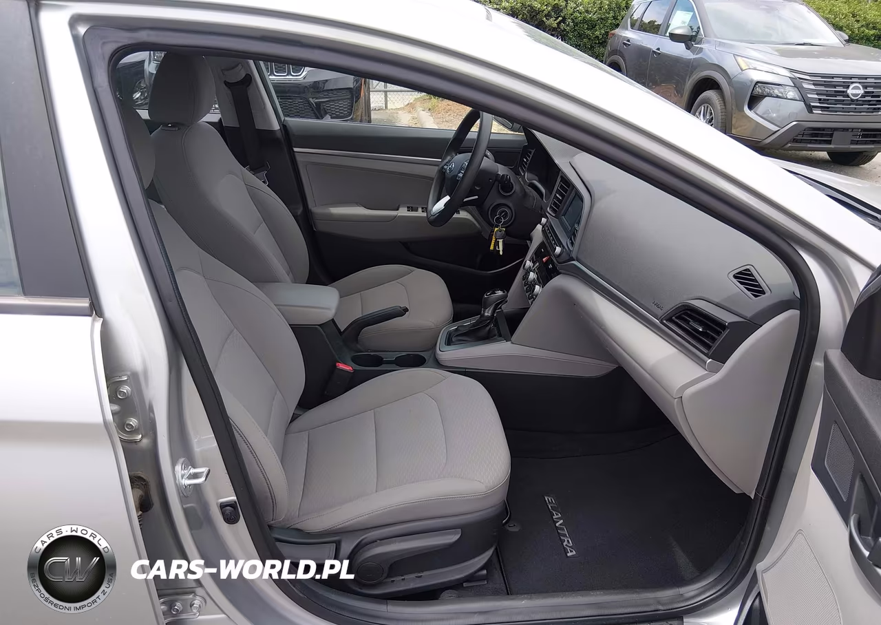 2020 Hyundai Elantra Se VIN:5NPD74LF7LH610800 - 5