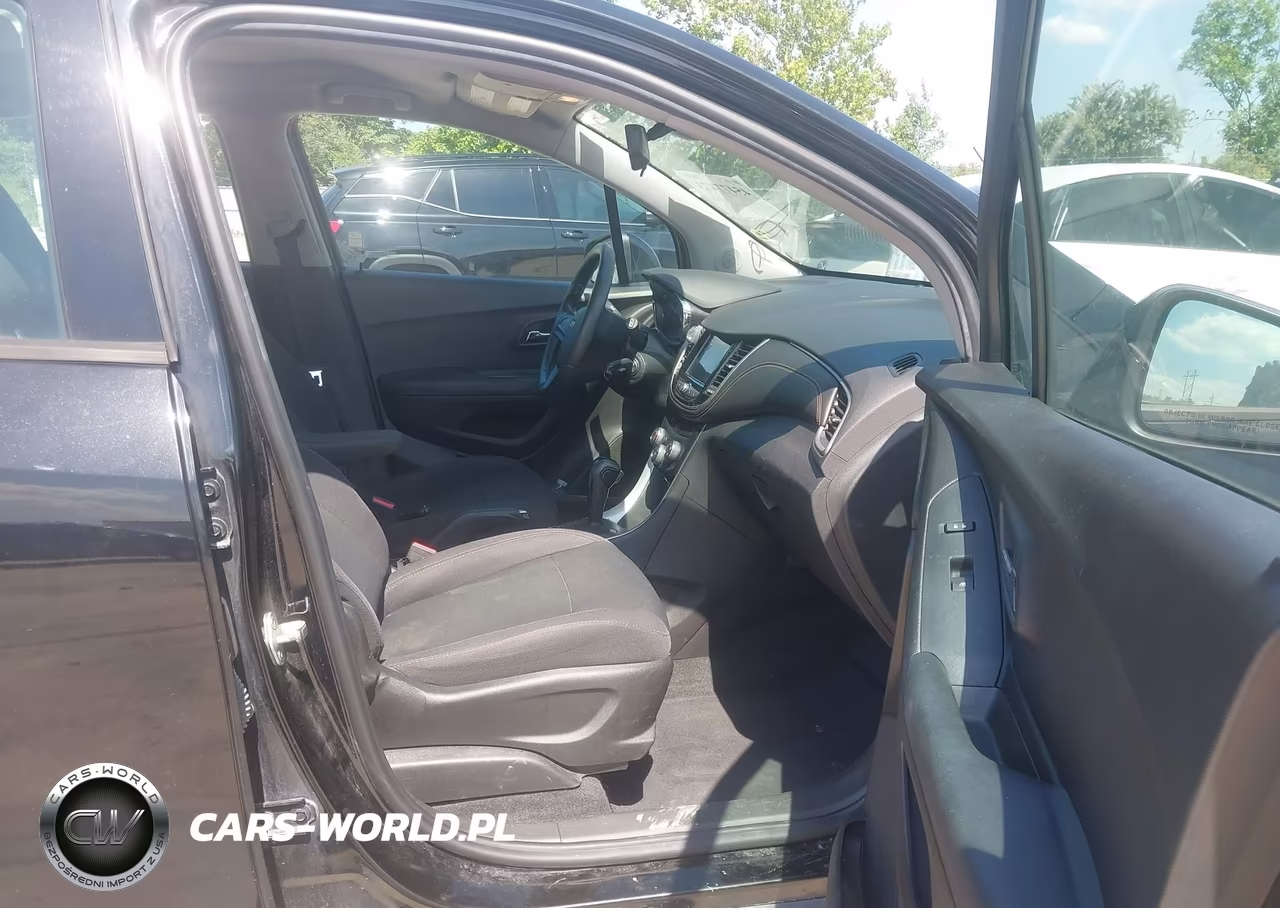 2019 Chevrolet Trax Ls VIN:3GNCJKSB0KL154029 - 5