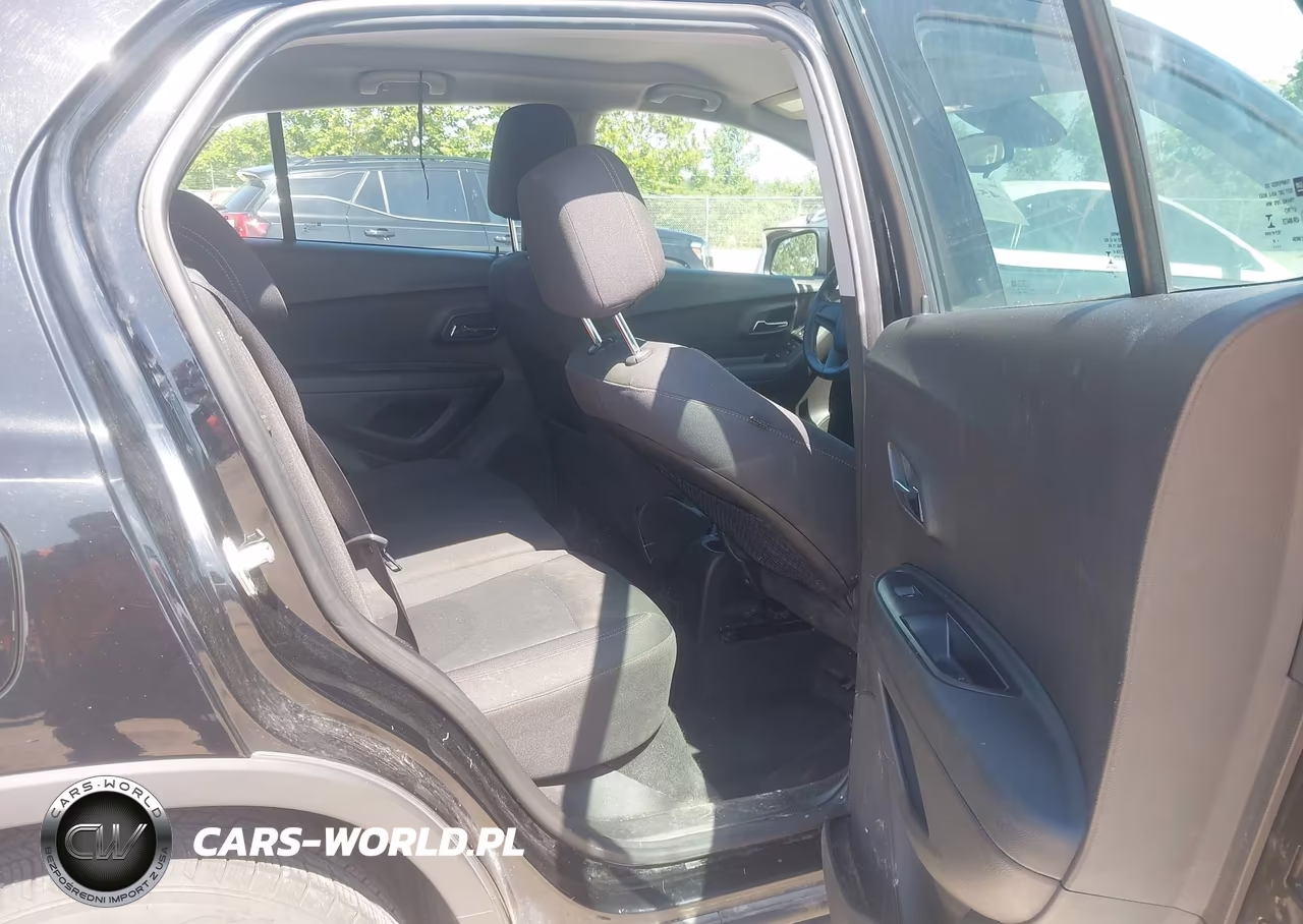 2019 Chevrolet Trax Ls VIN:3GNCJKSB0KL154029 - 8