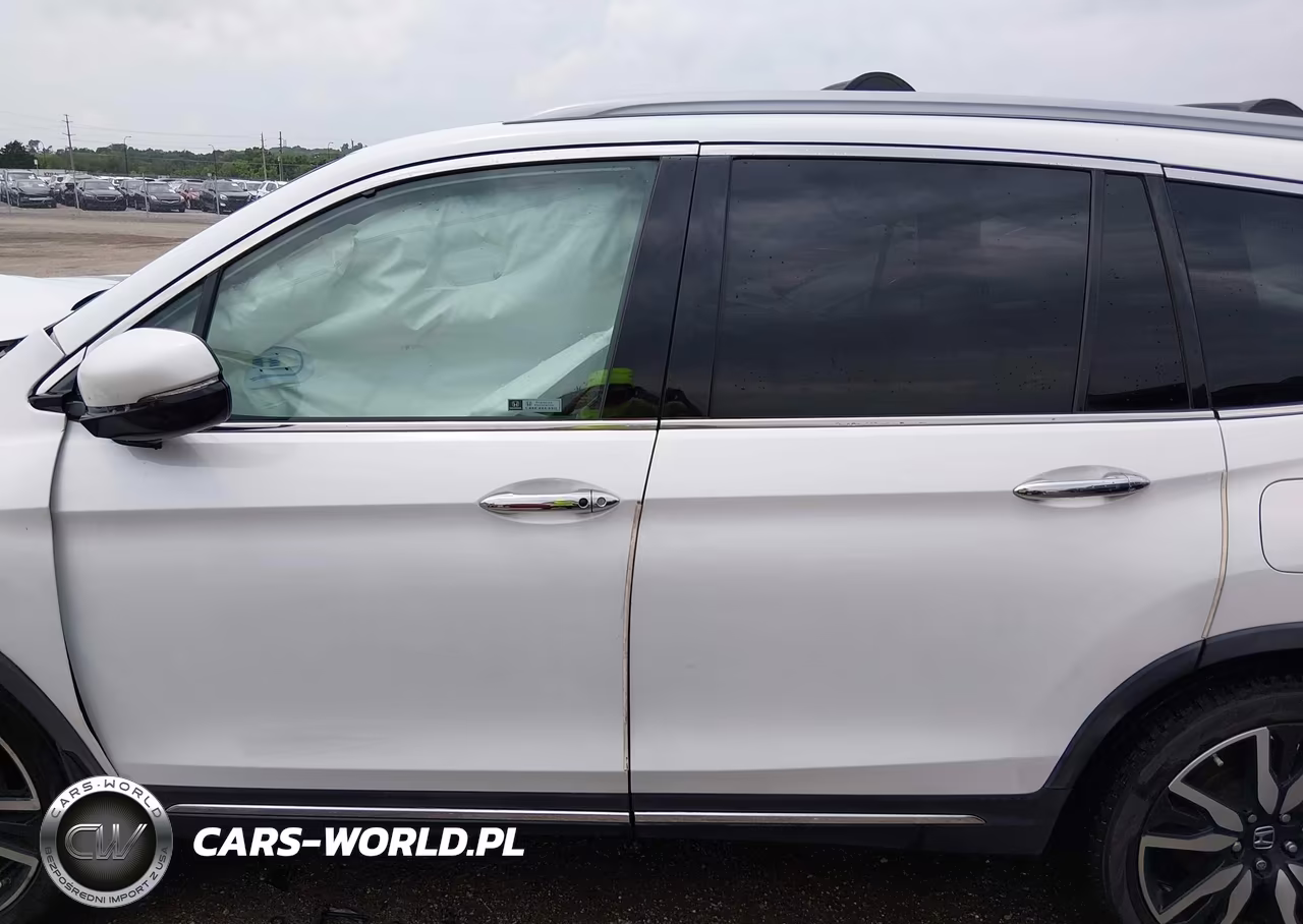2020 Honda Pilot 2Wd Touring 8 Passenger VIN:5FNYF5H97LB011990 - 13