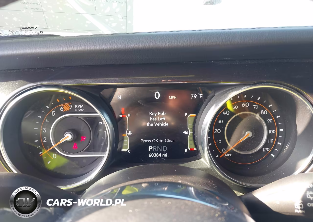 2021 Jeep Wrangler Unlimited Sahara Altitude 4X4 VIN:1C4HJXENXMW563976 - 7
