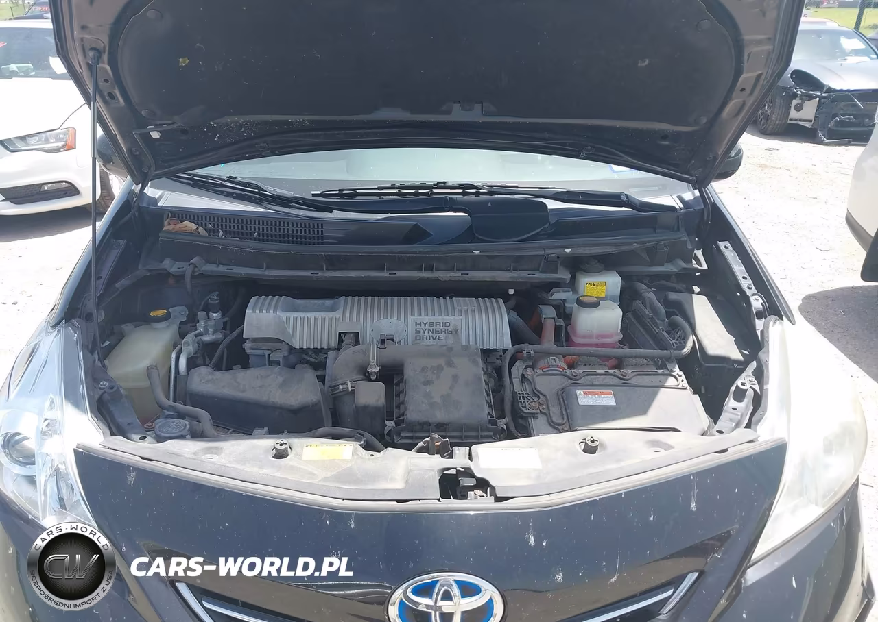 2013 Toyota Prius V Three VIN:JTDZN3EU8D3227074 - 10