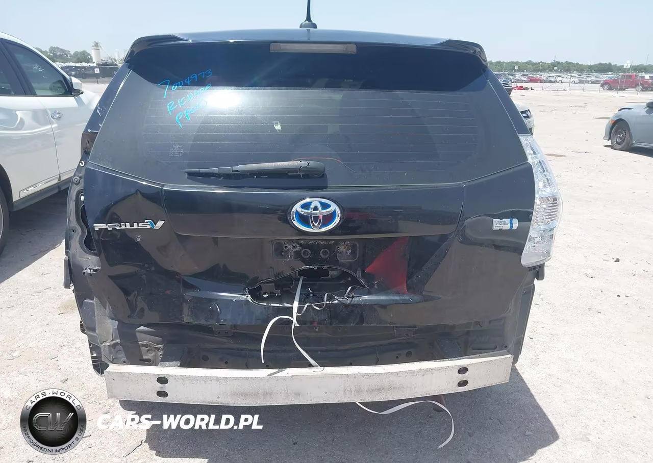 2013 Toyota Prius V Three VIN:JTDZN3EU8D3227074 - 17