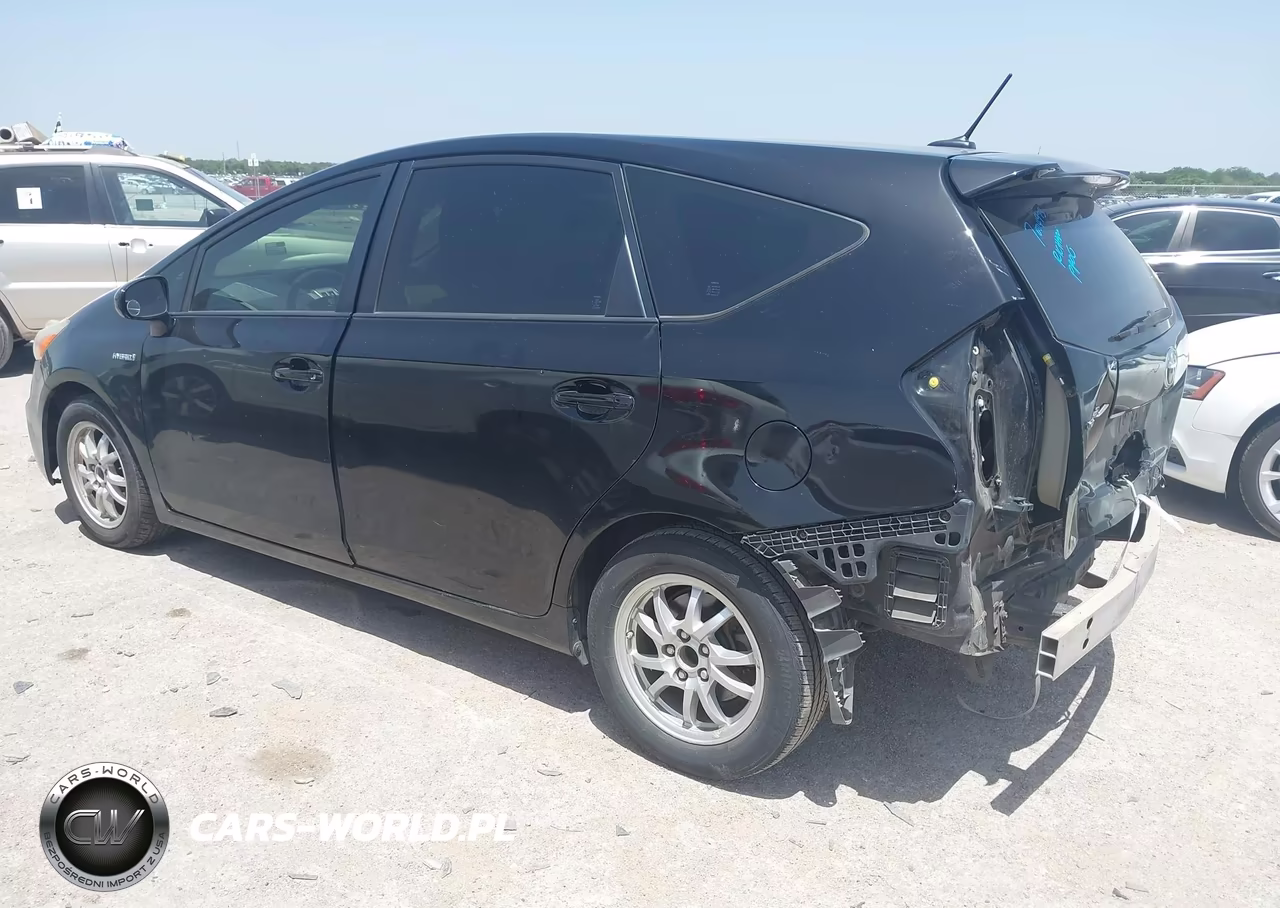 2013 Toyota Prius V Three VIN:JTDZN3EU8D3227074 - 3