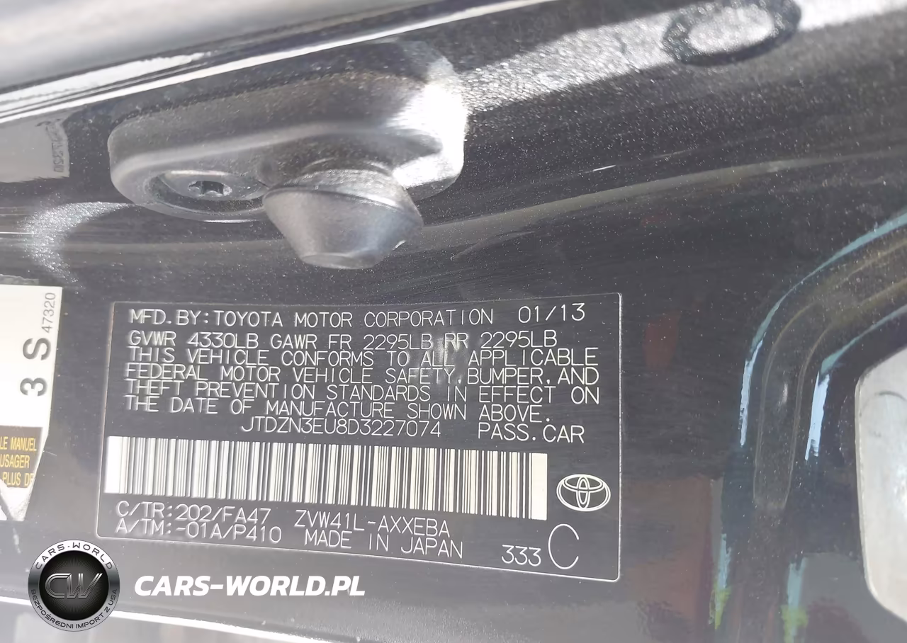 2013 Toyota Prius V Three VIN:JTDZN3EU8D3227074 - 9