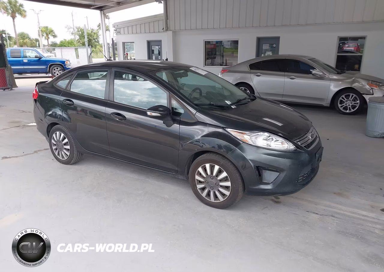 2013 Ford Fiesta Se – zdjęcie 1 z 16