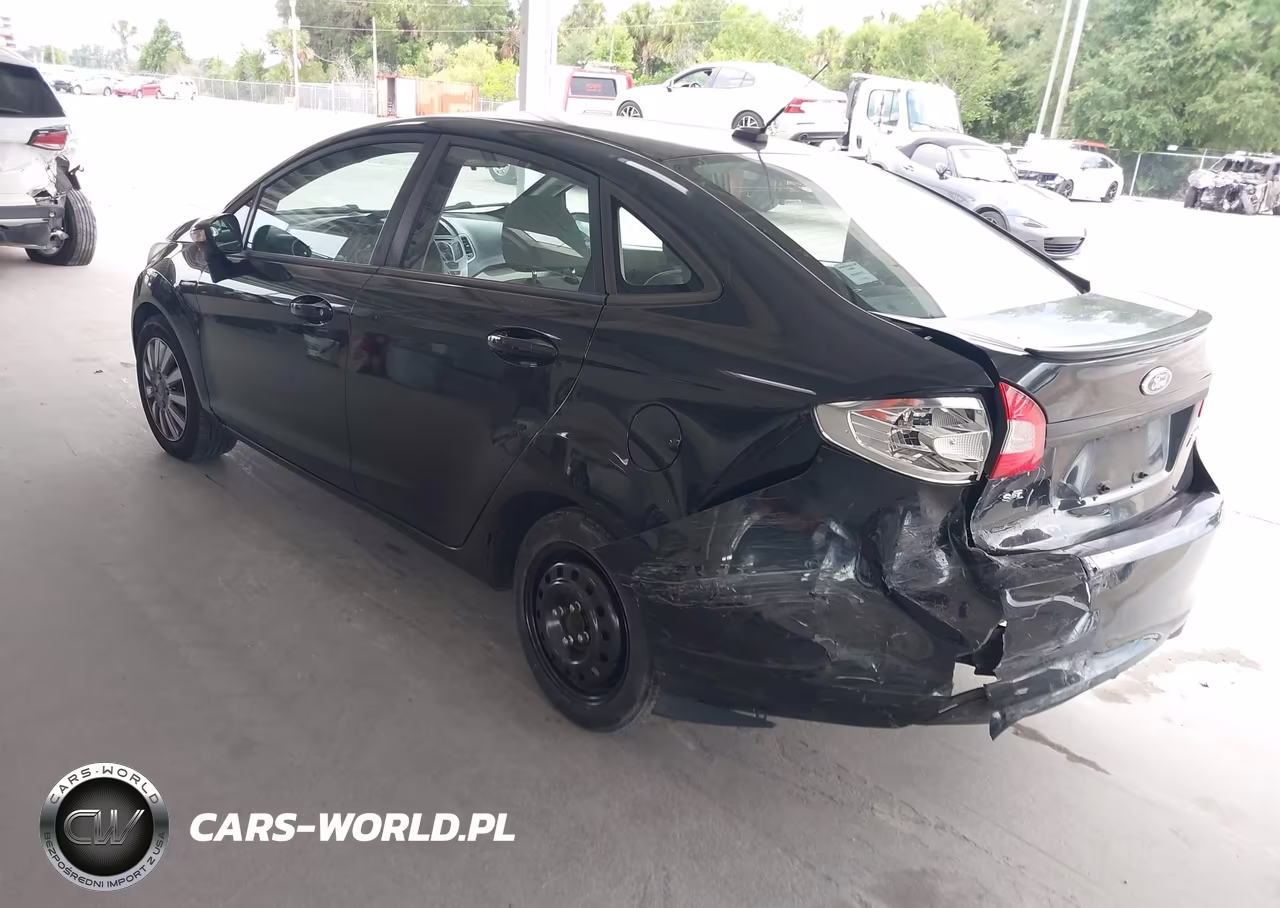 2013 Ford Fiesta Se VIN:3FADP4BJXDM170689 - 3
