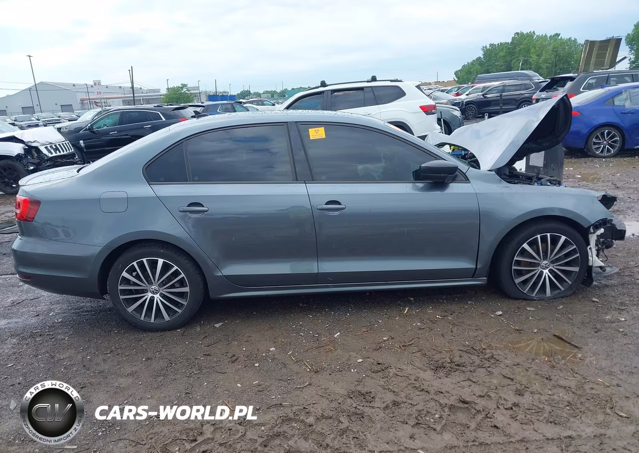 2015 Volkswagen Jetta 1.8T Sport VIN:3VWD17AJ3FM215938 - 14