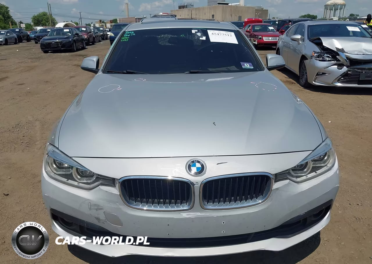 2018 BMW 320I xDrive VIN:WBA8A3C51JA357995 - 12