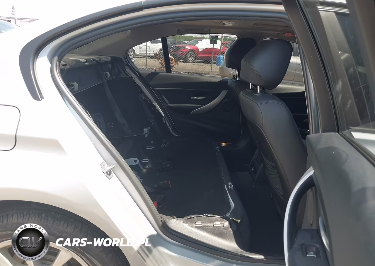 2018 BMW 320I xDrive VIN:WBA8A3C51JA357995 - 8