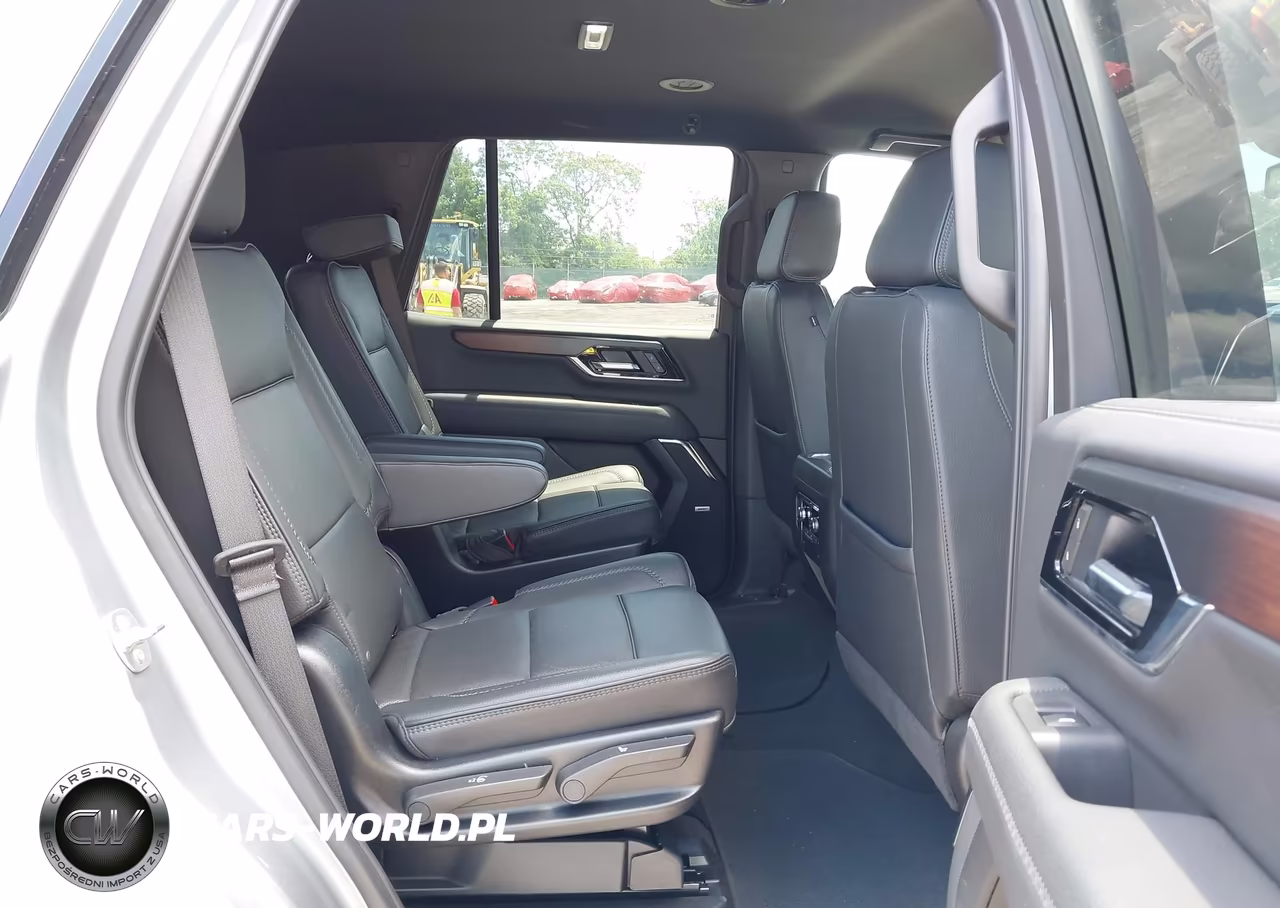 2025 GMC Yukon 4Wd Denali VIN:1GKS2DRL5SR245824 - 8