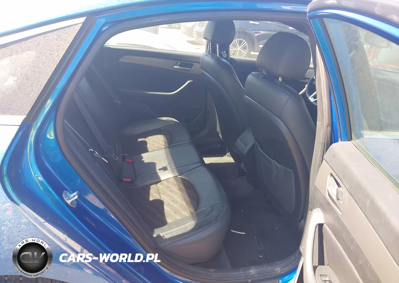 2018 Hyundai Sonata Sport VIN:5NPE34AF2JH598863 - 8