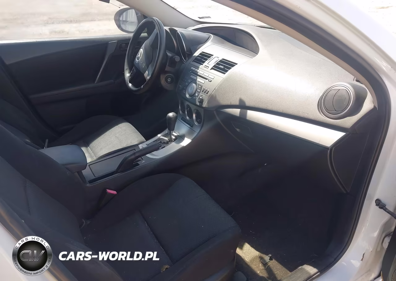 2011 Mazda Mazda3 I Sport VIN:JM1BL1UG4B1439616 - 5
