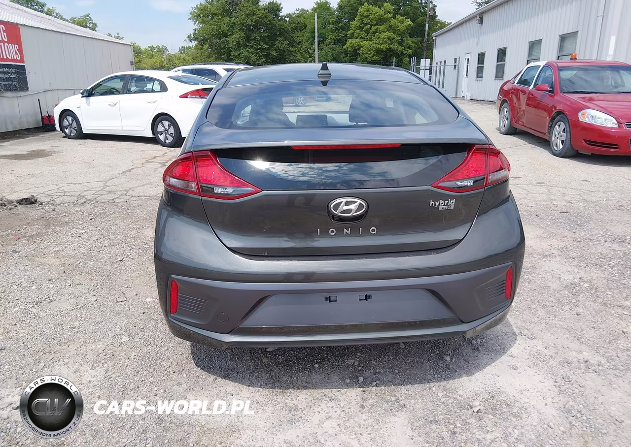 2020 Hyundai Ioniq Hybrid Blue VIN:KMHC65LC4LU220183 - 19