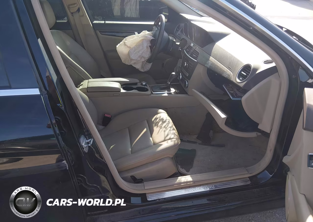 2012 Mercedes-Benz C 250 Sport VIN:WDDGF4HB1CA628650 - 5