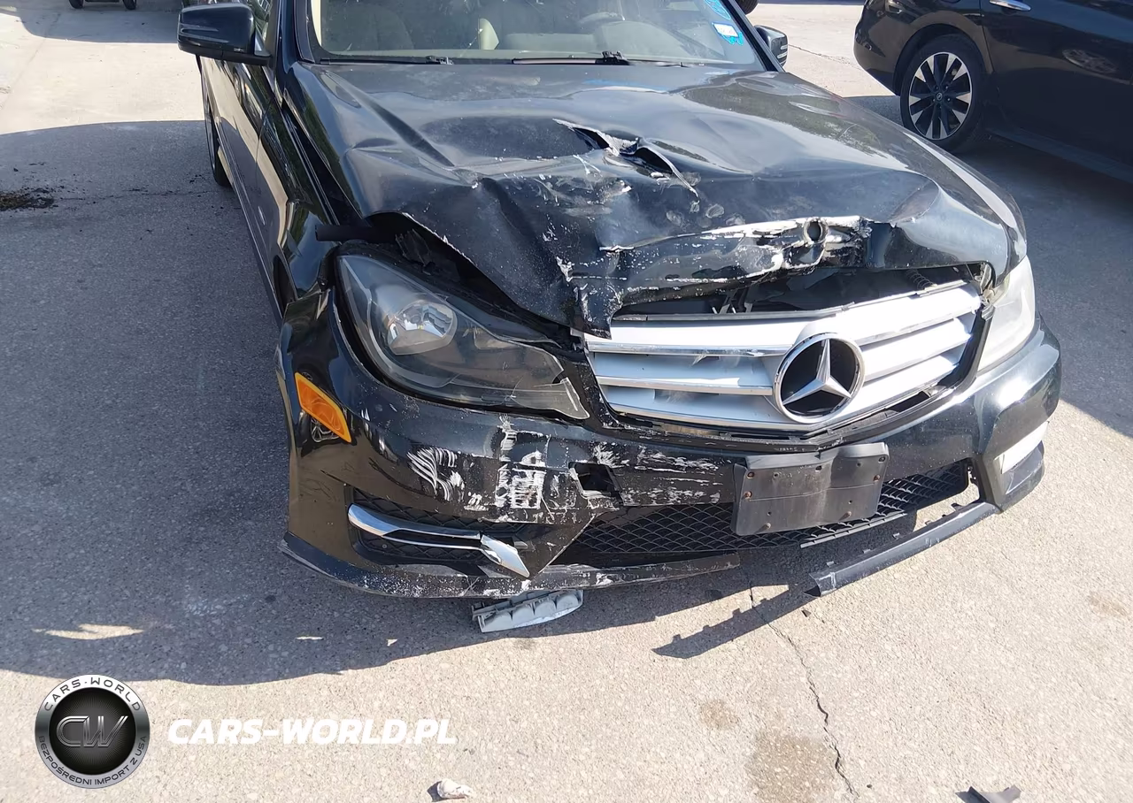 2012 Mercedes-Benz C 250 Sport VIN:WDDGF4HB1CA628650 - 6