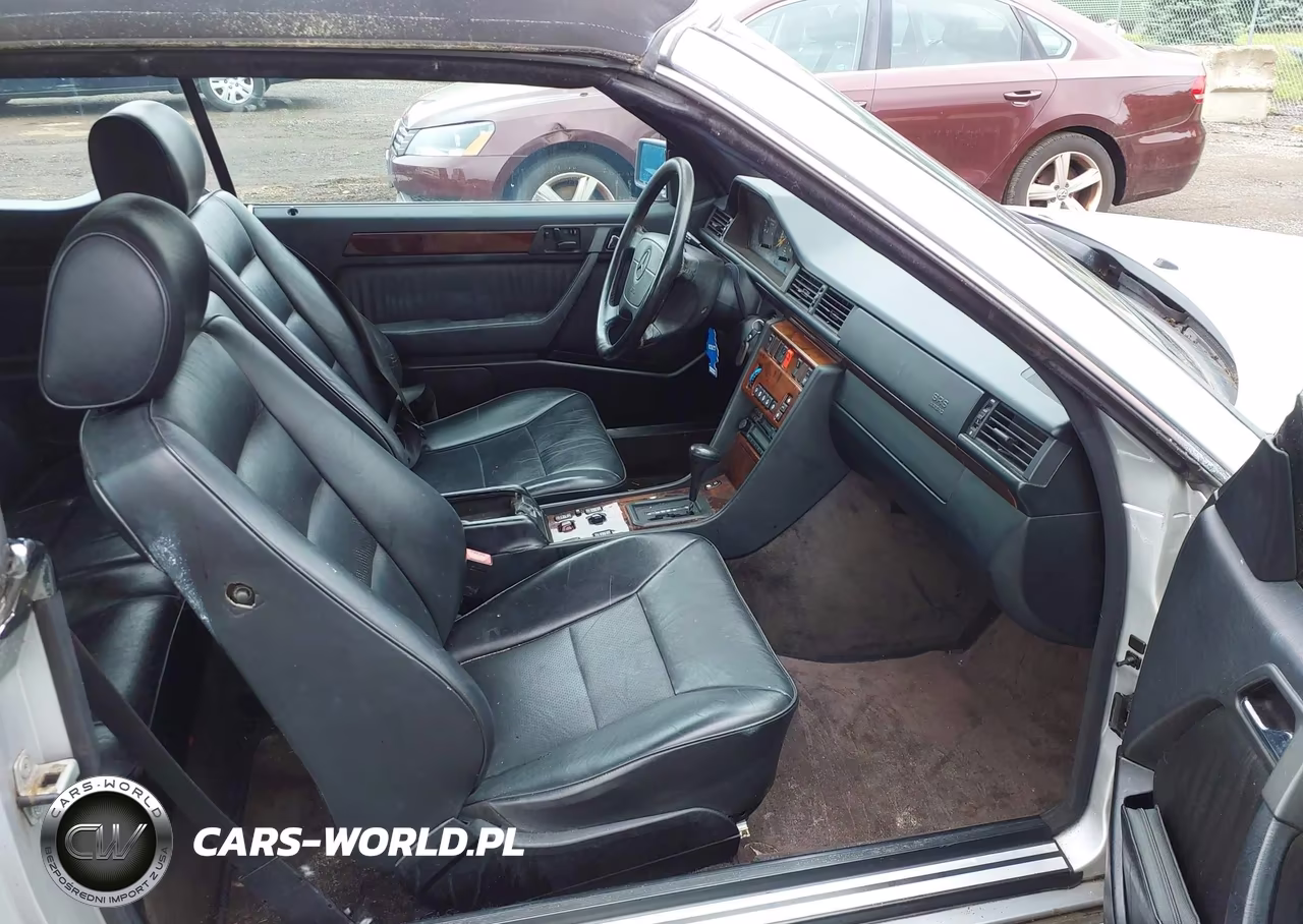 1995 Mercedes-Benz E 320 VIN:WDBEA66E0SC281662 - 5