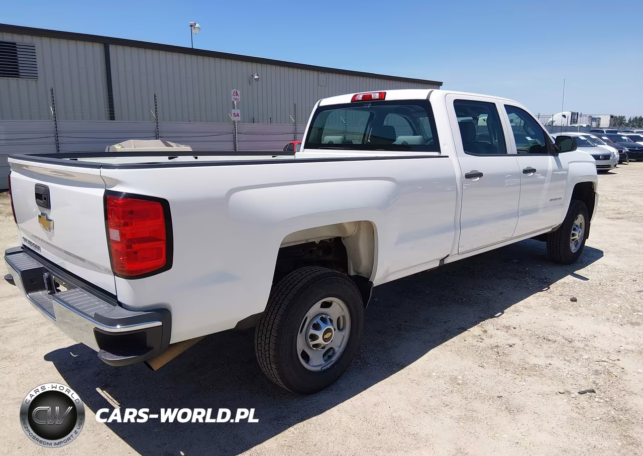 2017 Chevrolet Silverado 2500Hd Work Truck VIN:1GC1CUEG8HF199347 - 4