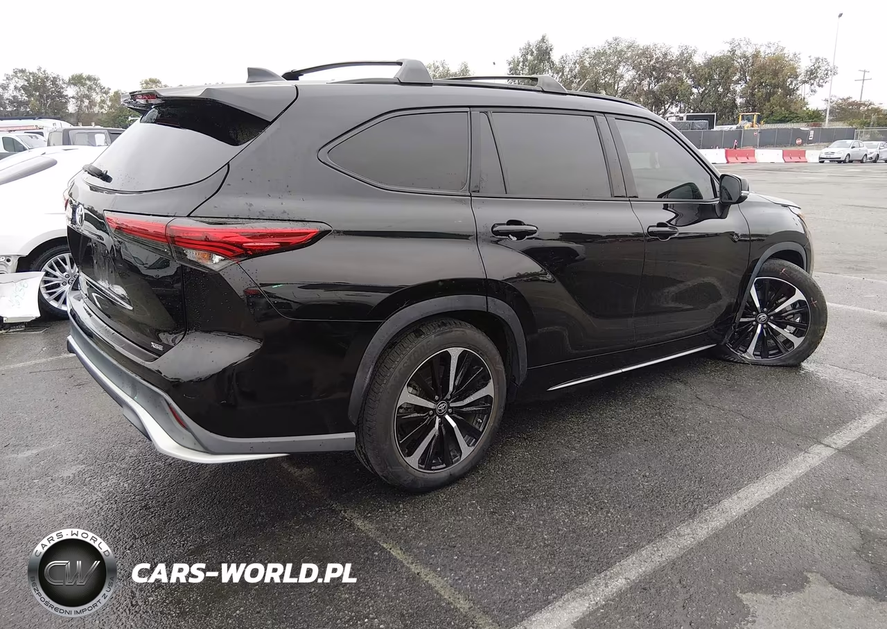 2021 Toyota Highlander Xse VIN:5TDJZRAHXMS057649 - 4