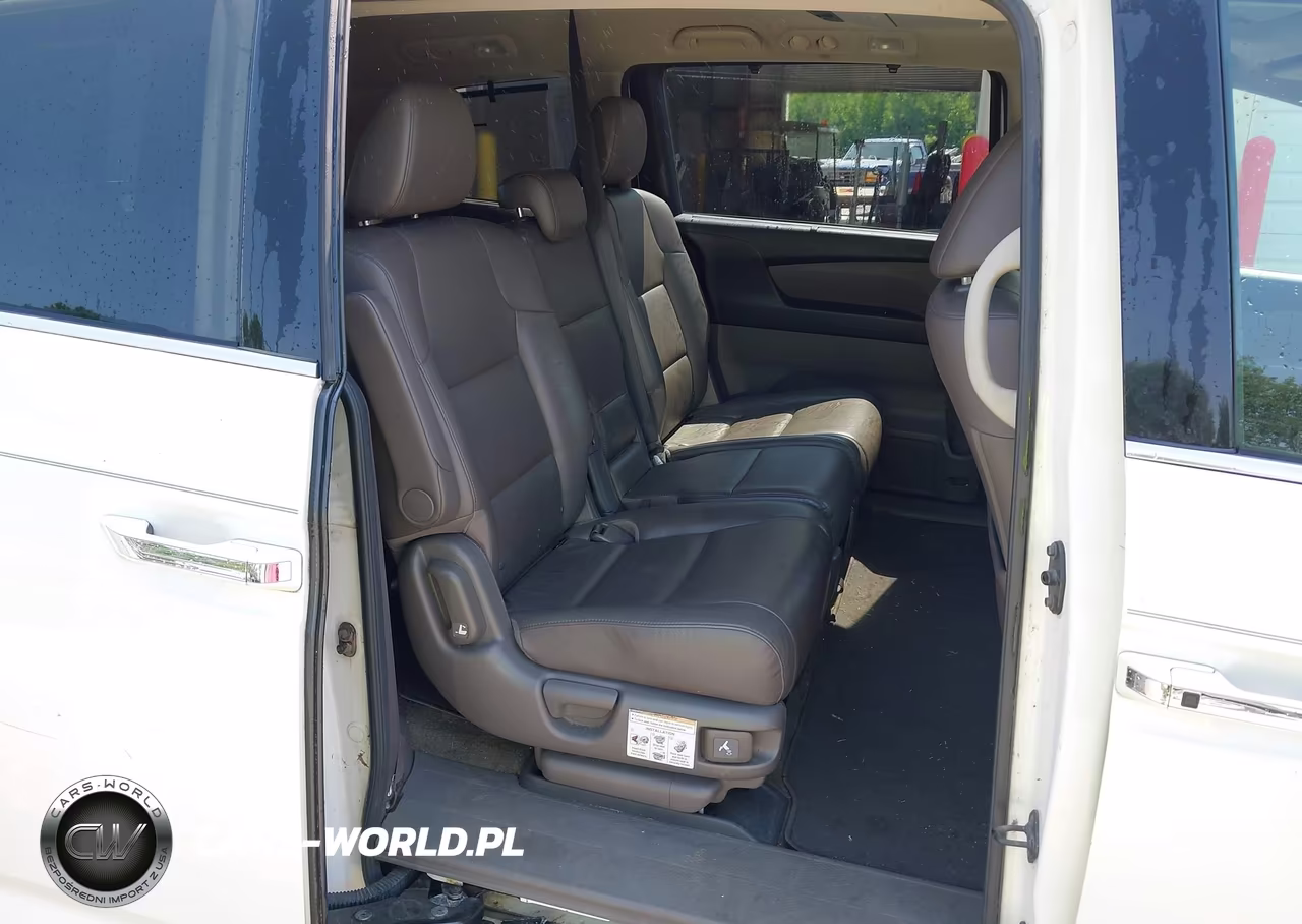 2014 Honda Odyssey Touring-Touring Elite VIN:5FNRL5H98EB123388 - 8