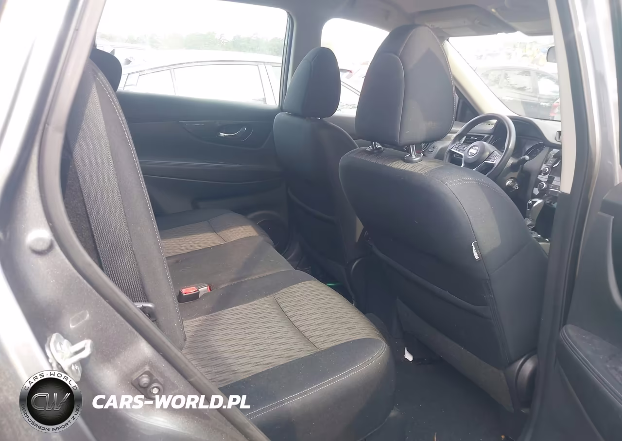 2018 Nissan Rogue S VIN:5N1AT2MT3JC708623 - 8