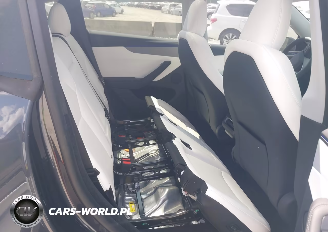 2026 Tesla Model Y All-Wheel Drive-Long Range Launch Series-Premium All-Wheel Drive VIN:7SAYGDEE5TA581432 - 8